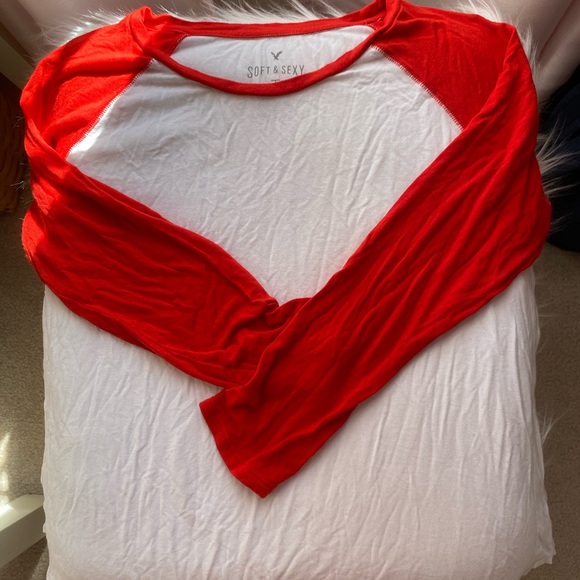 American Eagle Outfitters Tops - AMERICAN EAGLE BASEBALL TEE